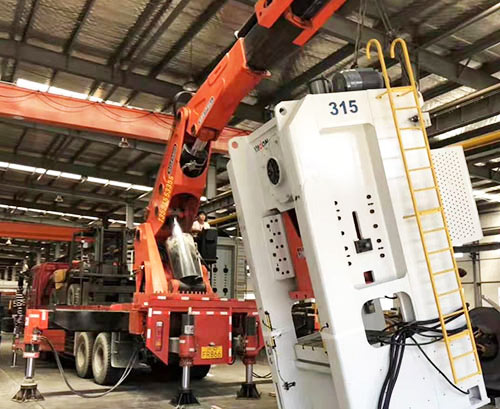 梅县提升工作效率，选择优质折臂吊租赁服务