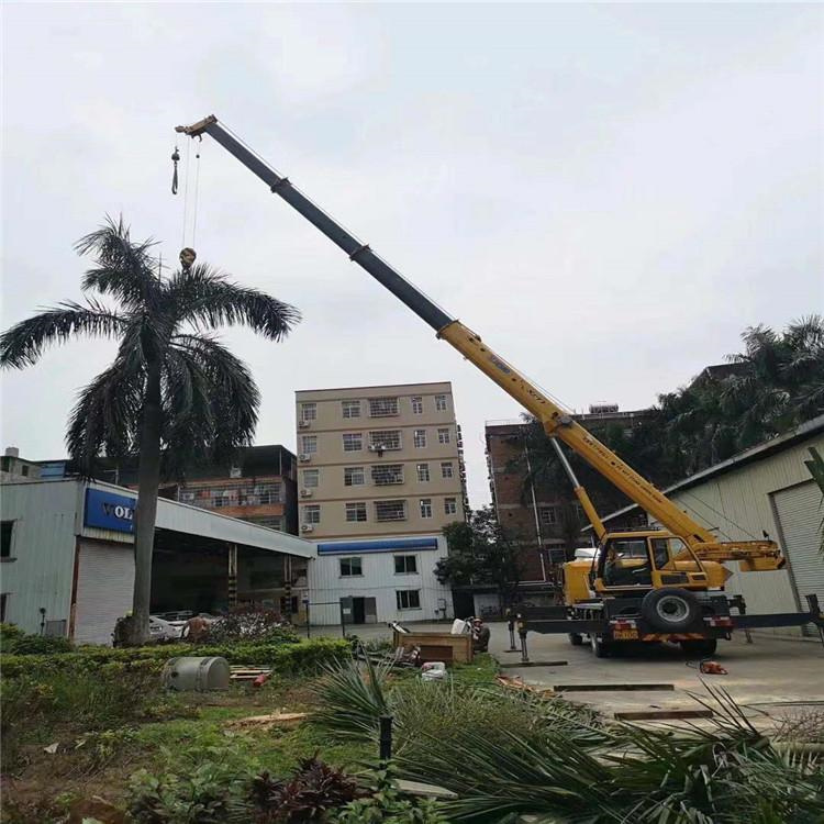 梅县12吨吊车出租一天的收费标准是什么