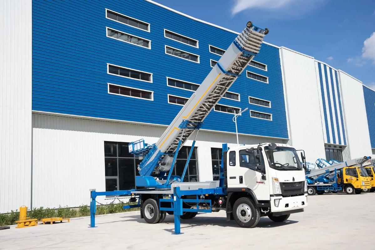 梅县小型云梯车上料车租赁多少钱