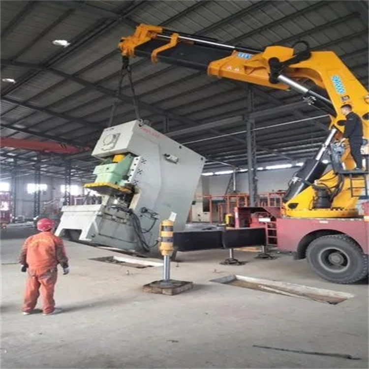 梅县80吨折臂吊车出租附近电话