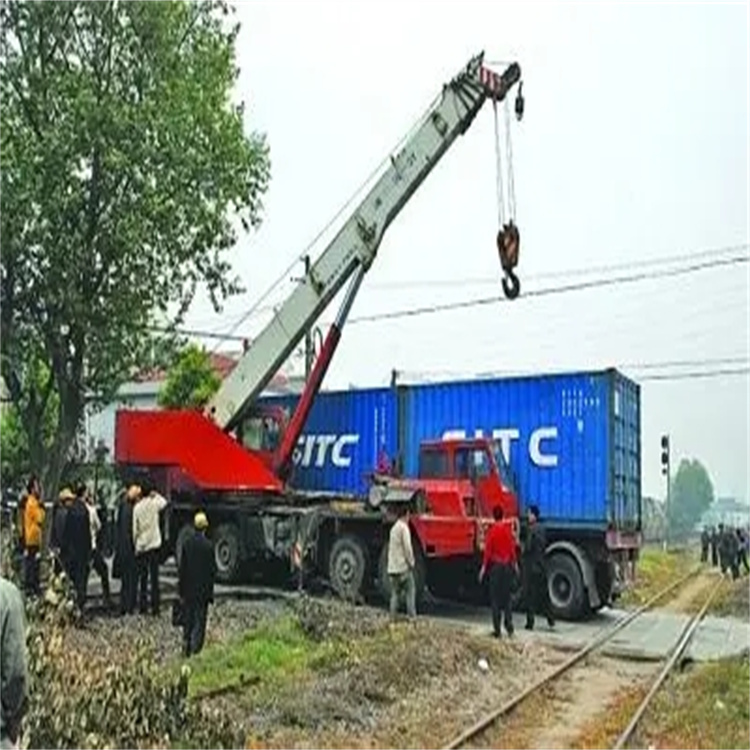 梅县如何快速找到附近的吊车救援公司