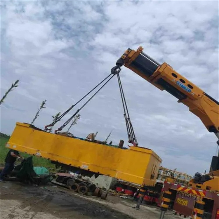 梅县随车吊吊集装箱怎么吊